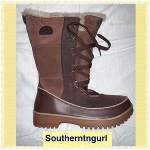 NWT SOREL Waterproof Leather Faux Fur Insulated  Lace Up Hiking / Winter Boots
